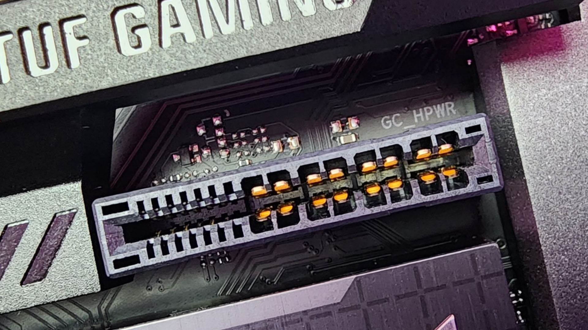 Asus graphics card power slot does away with PCIe power cables